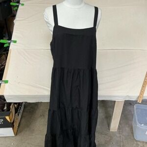 Black sleeveless maxi dress by eFun